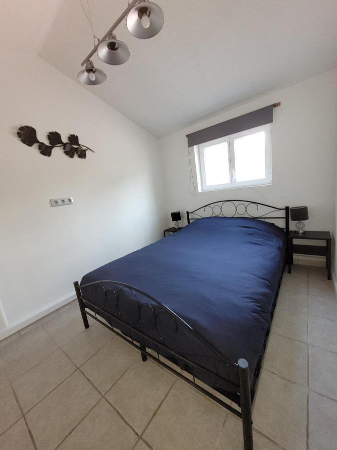 Beau Chalet 6 Personnes Avec Jacuzzi Tilly-sur-Seulles Екстер'єр фото